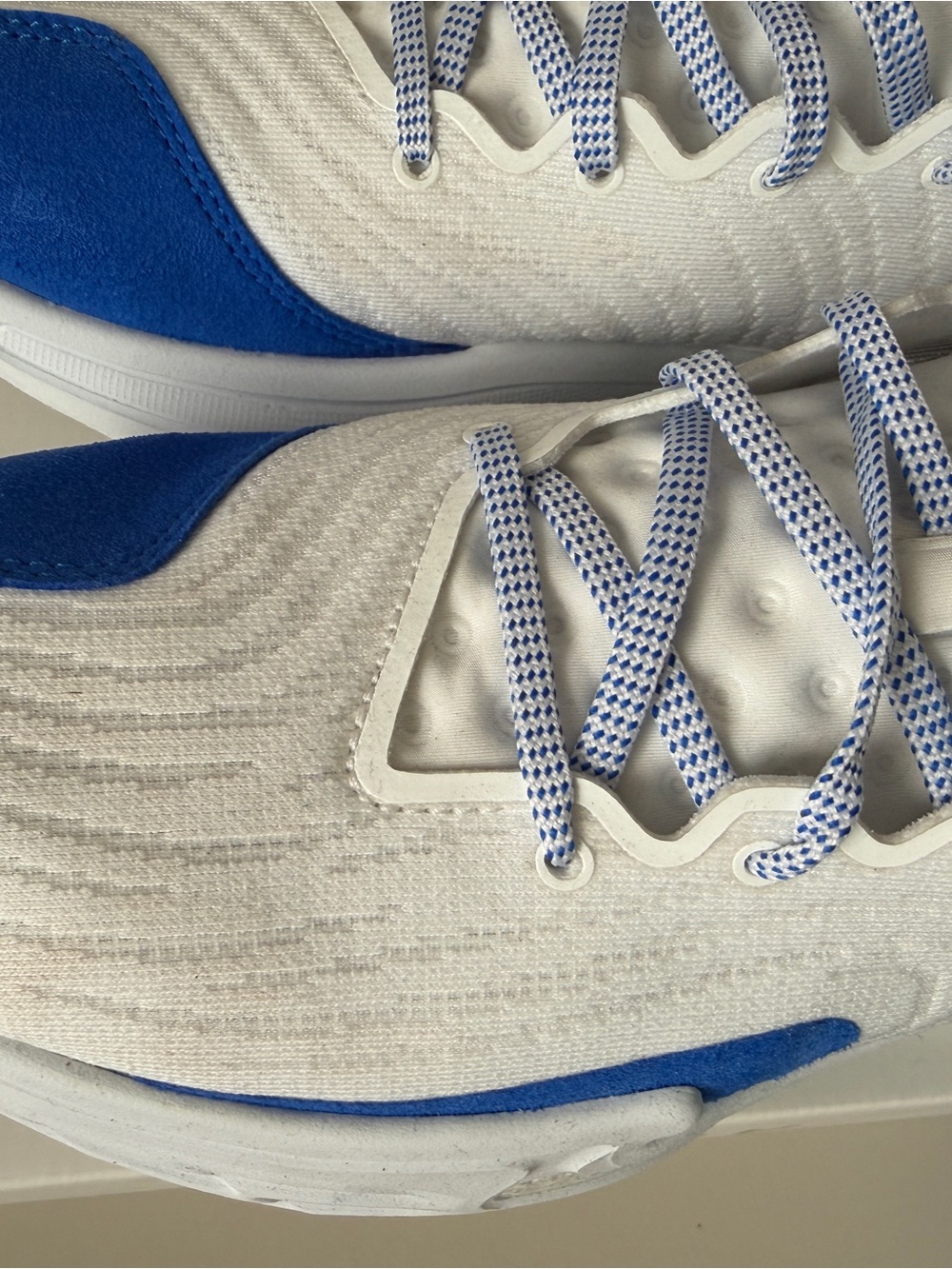 Under Armour Curry 12 Team Basketball Shoes White Blue Men’s Size 10 - Picture 9 of 10
